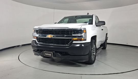 Chevrolet • Silverado 1500