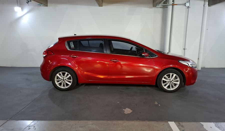 Kia Forte 2.0 EX AT Hatchback 2017