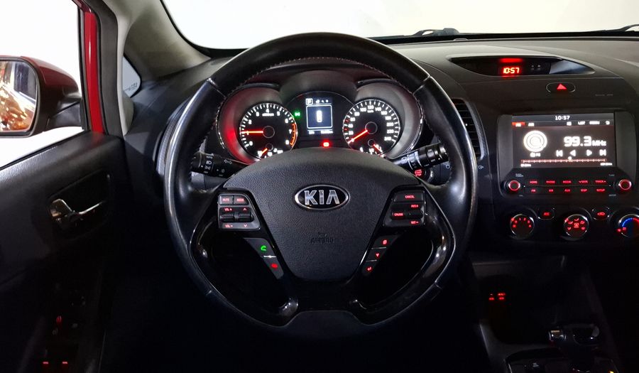 Kia Forte 2.0 EX AT Hatchback 2017