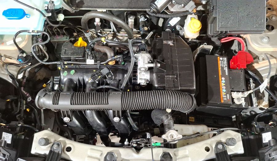 Renault Kwid 1.0 ICONIC Hatchback 2025