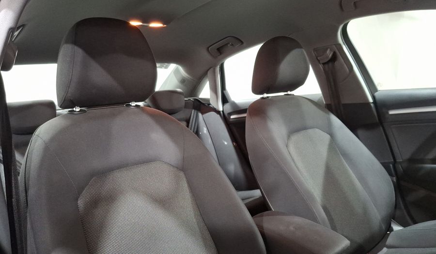 Audi A3 2.0 TFSI DYNAMIC Sedan 2017