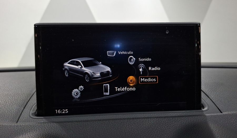 Audi A3 2.0 TFSI DYNAMIC Sedan 2017