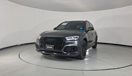 Audi • SQ5
