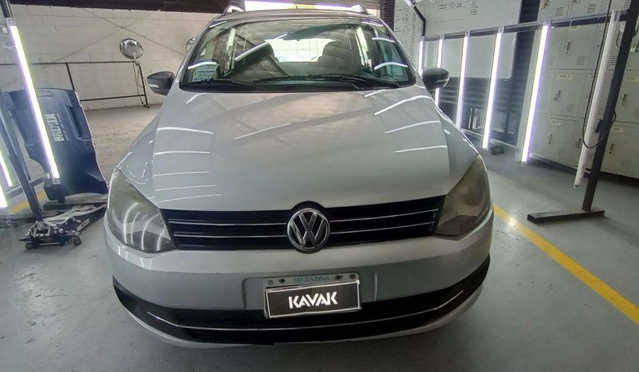Volkswagen Suran 1.6 TRENDLINE Wagon 2011