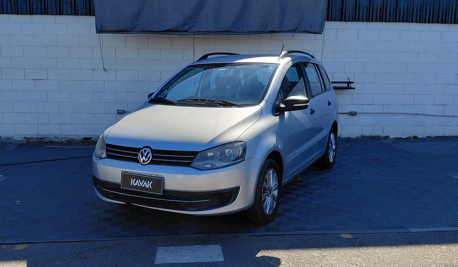 Volkswagen Suran 1.6 TRENDLINE Wagon 2011
