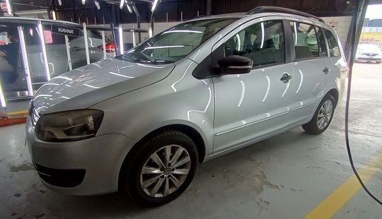 Volkswagen • Suran