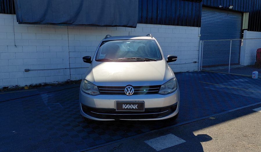 Volkswagen Suran 1.6 TRENDLINE Wagon 2011