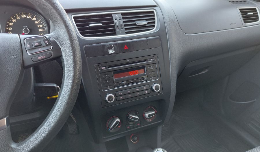 Volkswagen Suran 1.6 TRENDLINE Wagon 2011