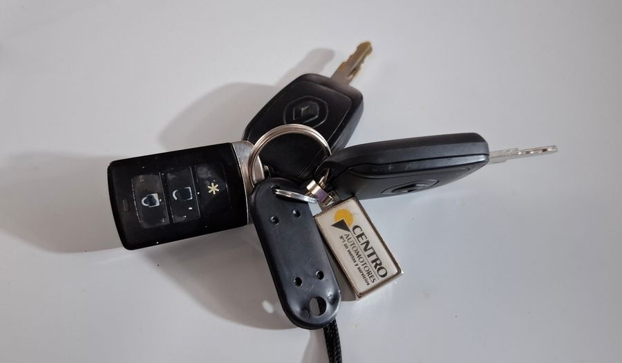 Renault Kwid 1.0 INTENS Hatchback 2019