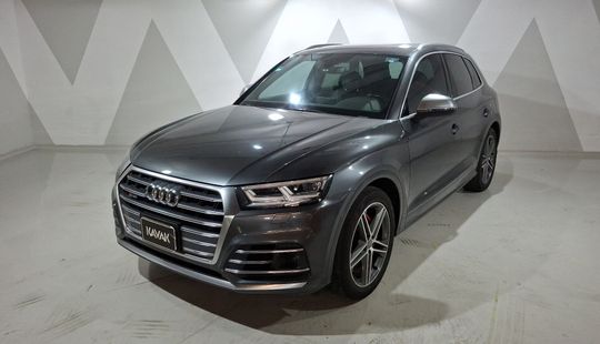 Audi • SQ5