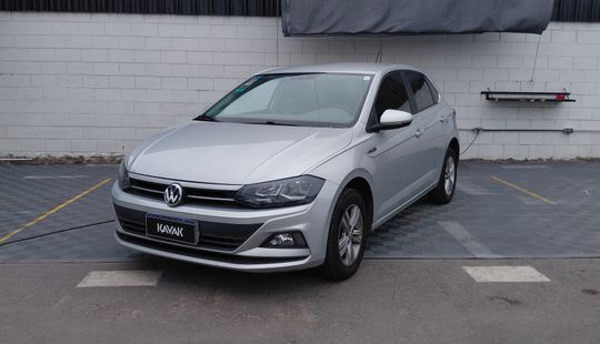 Volkswagen • Polo