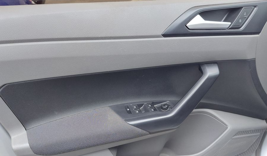 Volkswagen Polo 1.6 MSI COMFORTLINE Hatchback 2018
