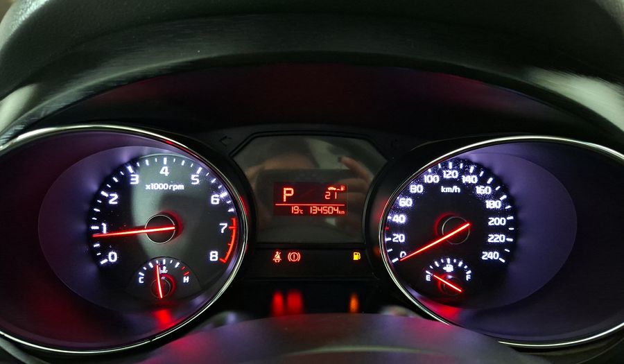 Kia Grand Carnival 3.3 GSL LX AUTO 7P Minivan 2016