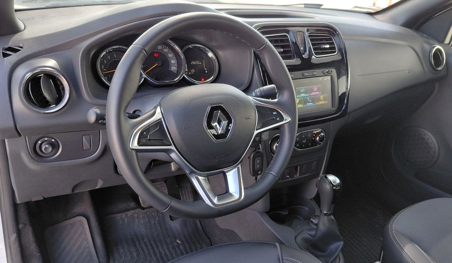 Renault Logan 1.6 INTENS CVT Sedan 2021