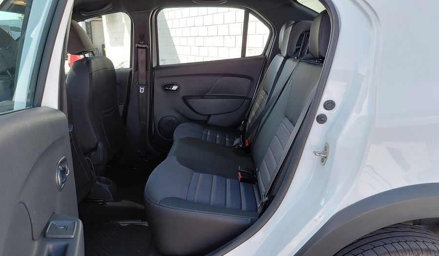 Renault Logan 1.6 INTENS CVT Sedan 2021
