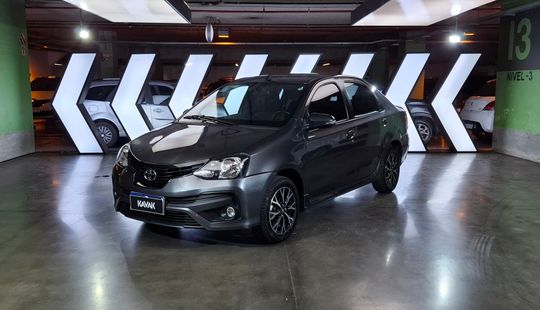 Toyota • Etios
