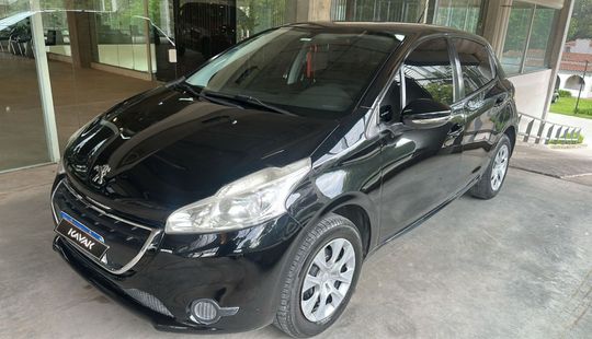 Peugeot • 208
