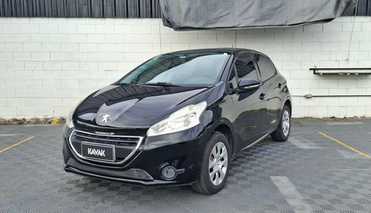 Peugeot • 208