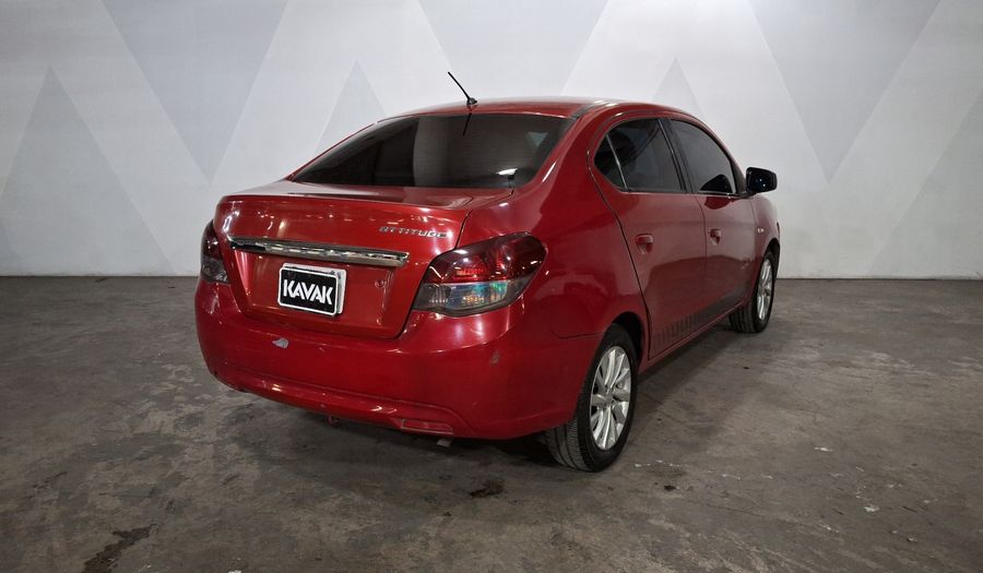 Dodge Attitude 1.2 SXT MT Sedan 2017