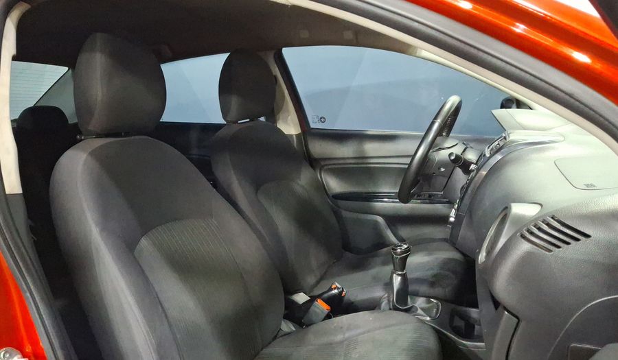 Dodge Attitude 1.2 SXT MT Sedan 2017