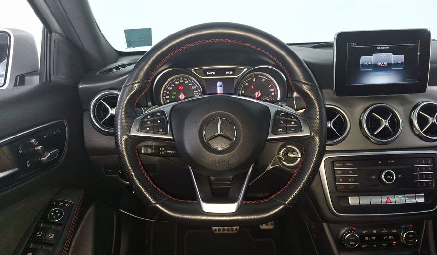 Mercedes Benz Clase Gla 2.0 GLA 250 SPORT DCT Suv 2019