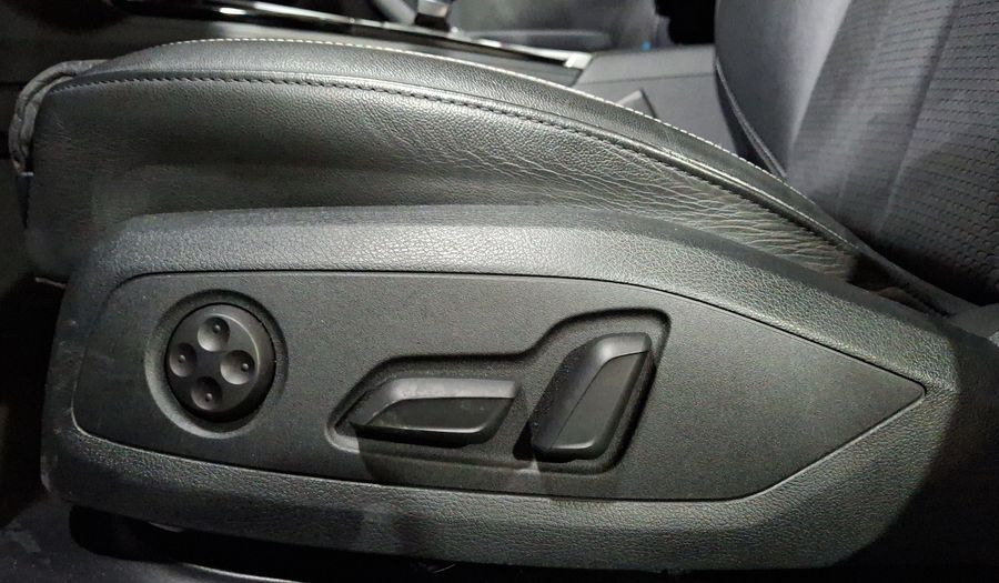 Audi A4 2.0 MHEV 40 TFSI S LINE DCT Sedan 2022