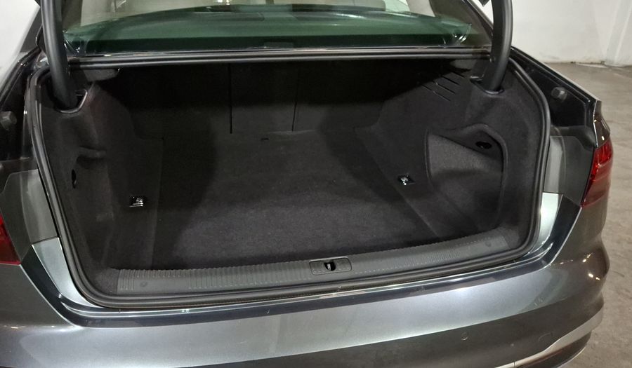 Audi A4 2.0 MHEV 40 TFSI S LINE DCT Sedan 2022