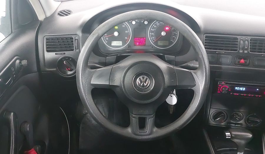 Volkswagen Jetta Clasico 2.0 CL TIPTRONIC Sedan 2013