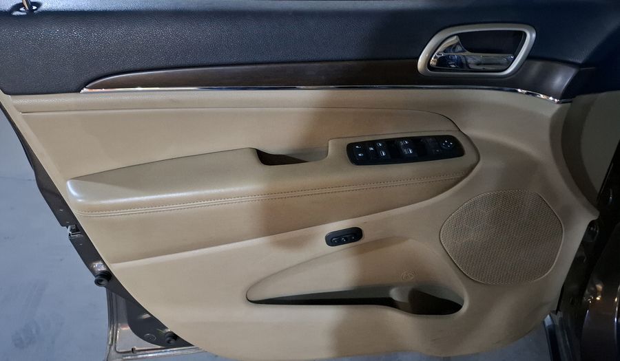 Jeep Grand Cherokee 3.6 LIMITED LUJO V6 4X2 Suv 2016