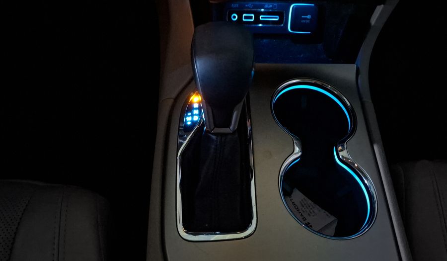 Jeep Grand Cherokee 3.6 LIMITED LUJO V6 4X2 Suv 2016