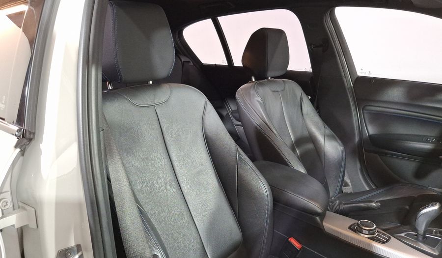 Bmw Serie 1 2.0 120IA SPORT LINE AUTO Hatchback 2019