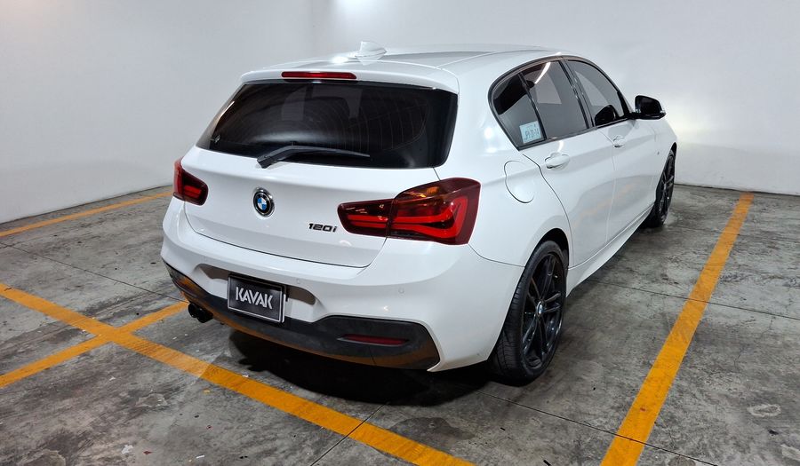 Bmw Serie 1 2.0 120IA SPORT LINE AUTO Hatchback 2019