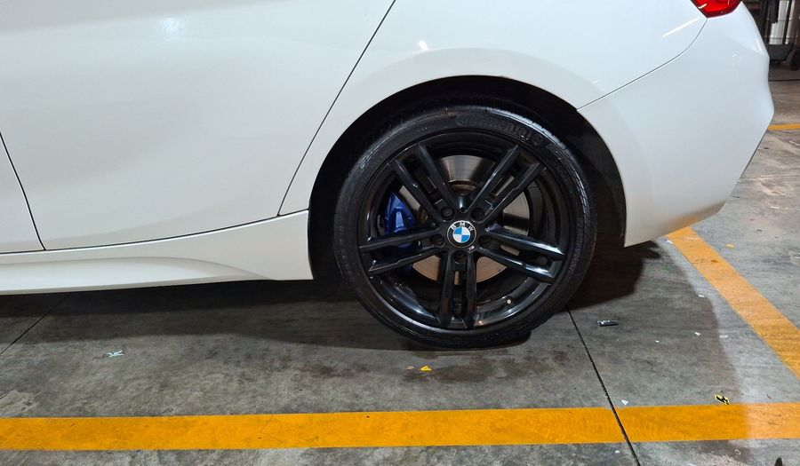 Bmw Serie 1 2.0 120IA SPORT LINE AUTO Hatchback 2019