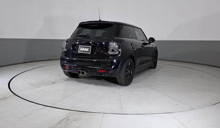 Mini Cooper S 2.0 COOPER HOT CHILI AT Hatchback 2016