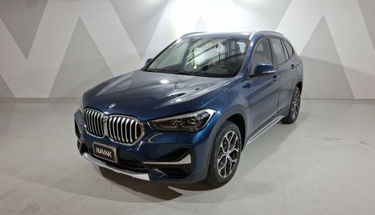 2021 • 36,525 km • Automático