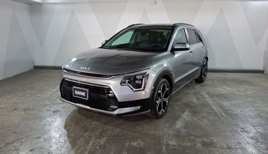 Kia • Niro