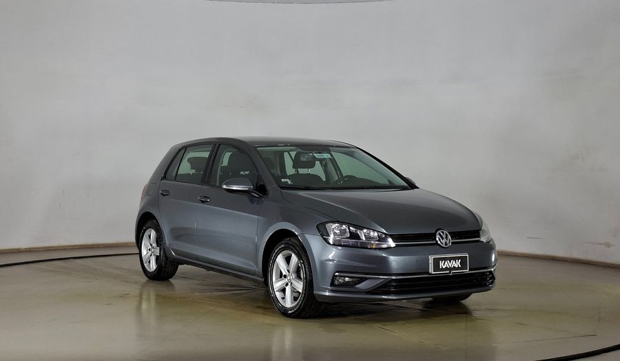 Volkswagen Golf 1.6 MSI COMFORTLINE Hatchback 2019