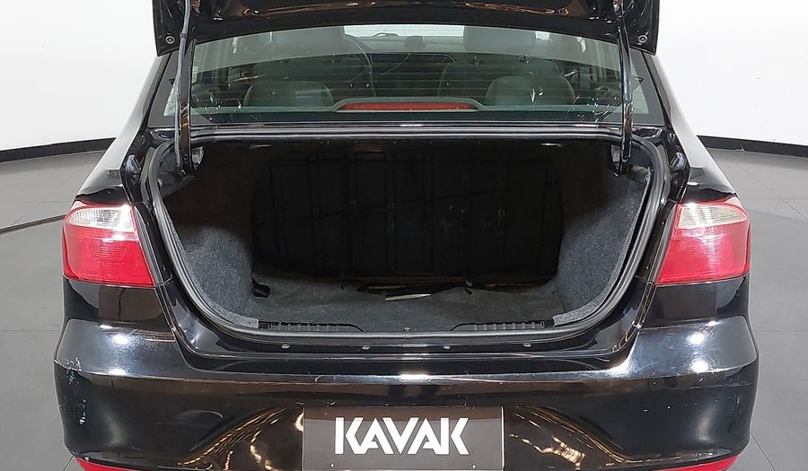 Volkswagen Voyage 1.0 TRENDLINE Sedan 2018