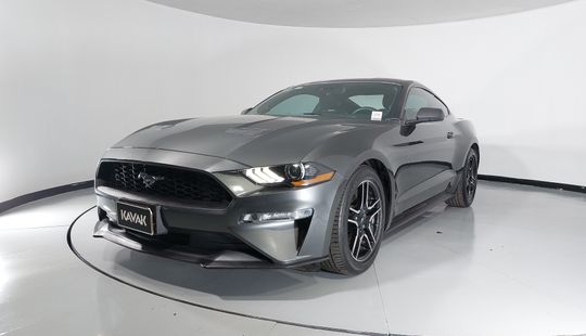 Ford • Mustang