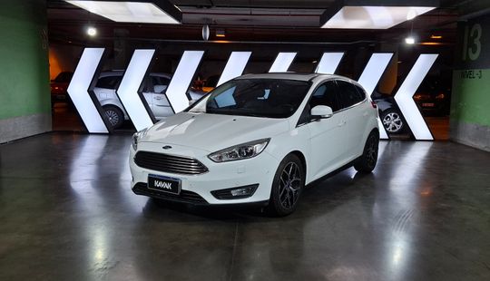Ford • Focus III