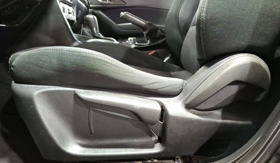 Mazda 3 2.0 SEDAN I TOURING TA Sedan 2016