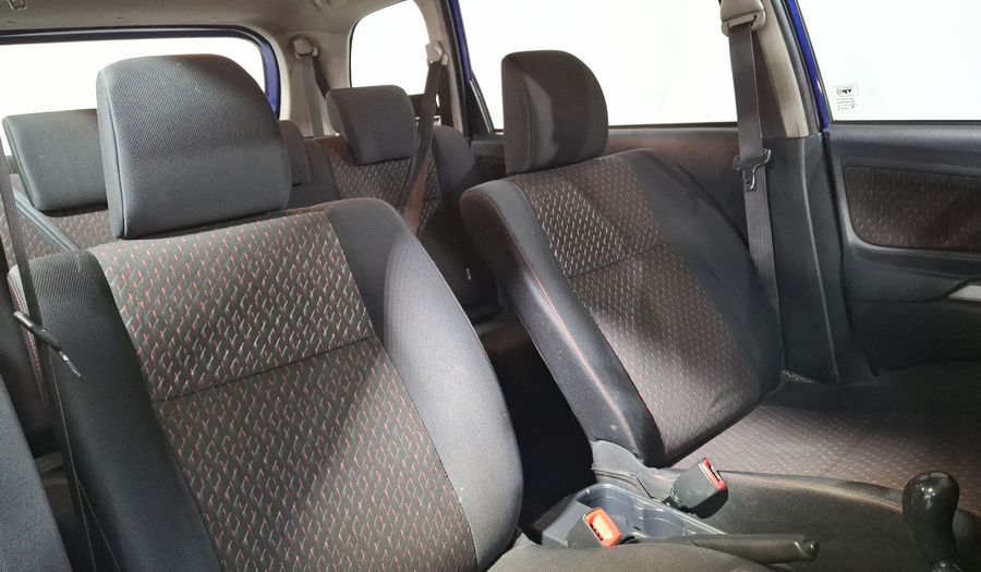 Toyota Avanza 1.5 LE Minivan 2020