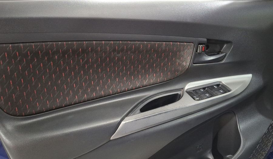 Toyota Avanza 1.5 LE Minivan 2020