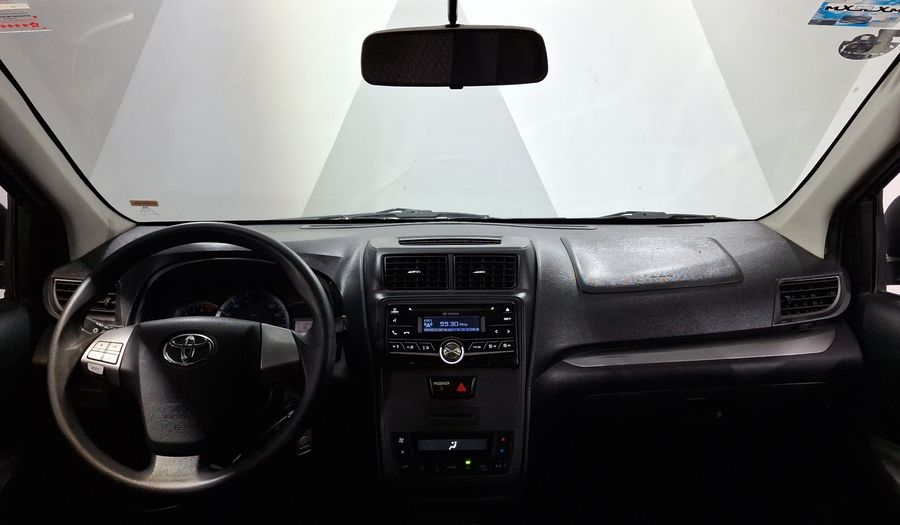 Toyota Avanza 1.5 LE Minivan 2020