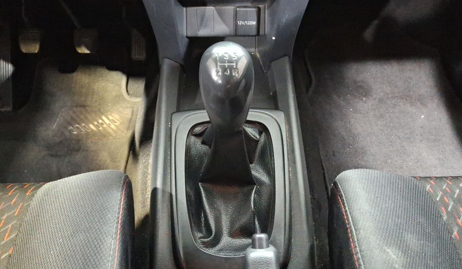 Toyota Avanza 1.5 LE Minivan 2020