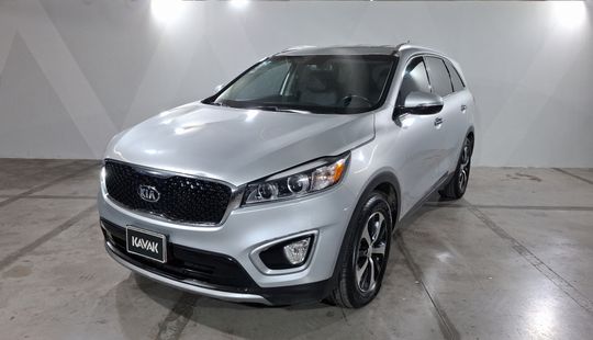 Kia • Sorento