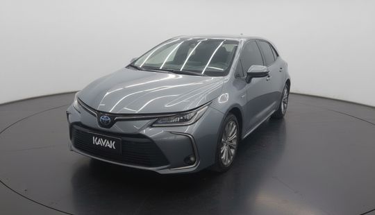 Toyota • Corolla