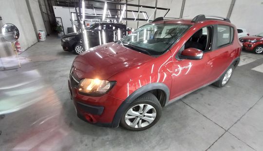 Renault • Sandero Stepway