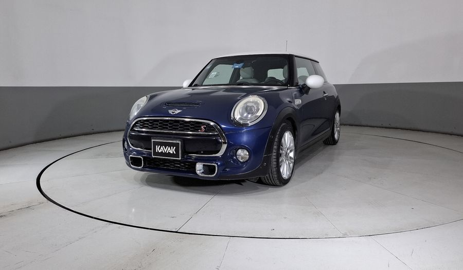 Mini Cooper S 1.6 COOPER COUPE HOT CHILI AT Coupe 2015