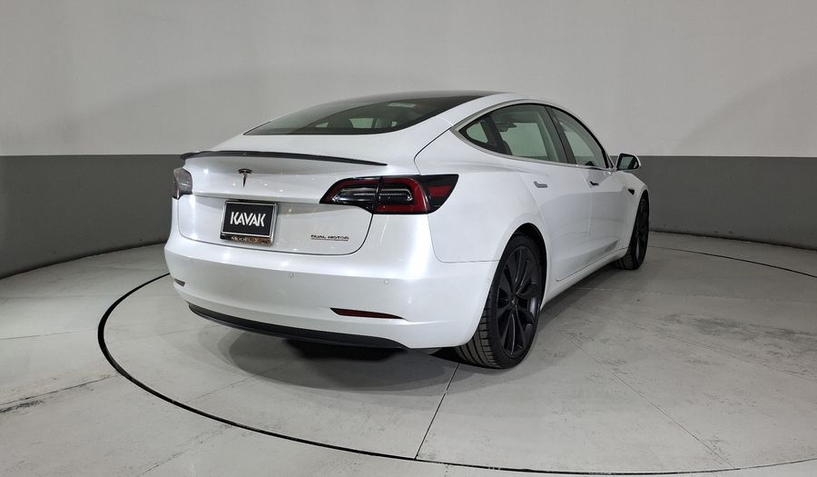 Tesla Model 3 PERFORMANCE 4WD Sedan 2020